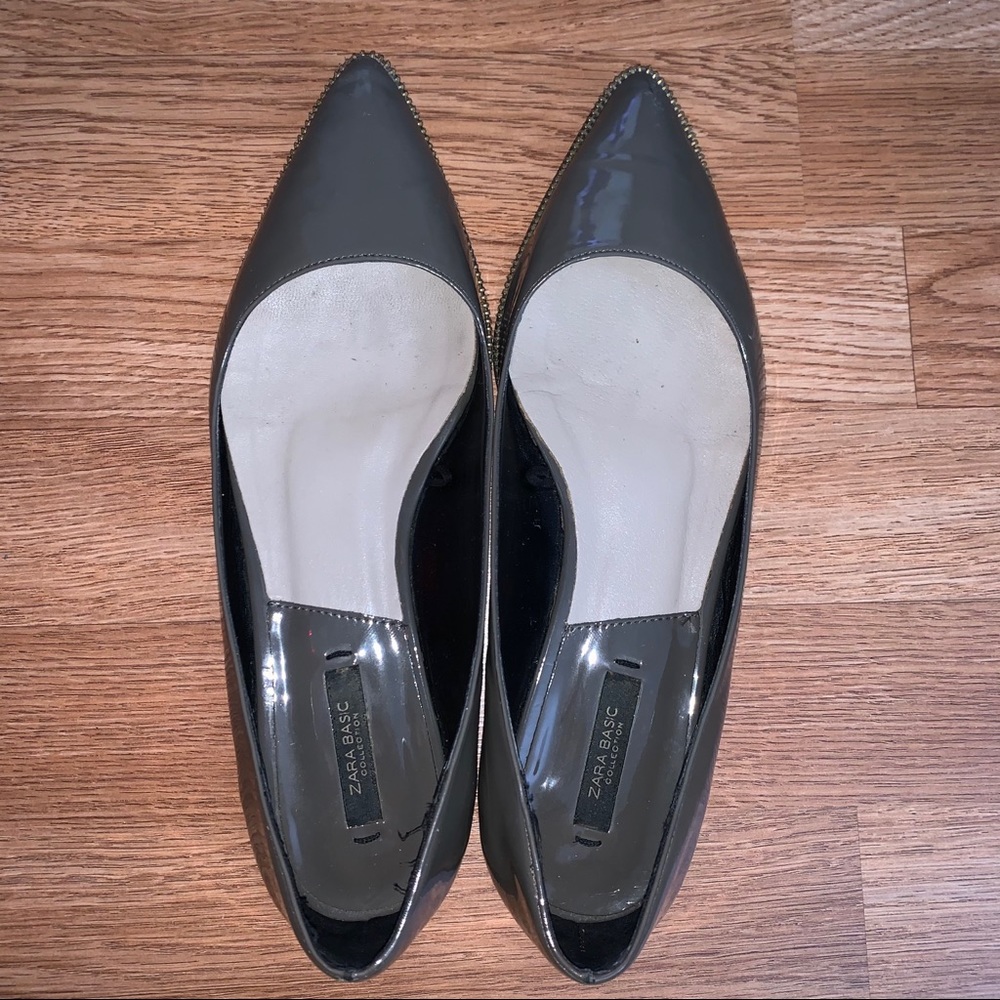 ZARA Zipper Sole Pointed Flats